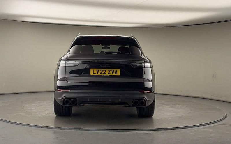 Used Porsche Cayenne Platinum Edition 340 HP (250 kW) 2022 Black SUV