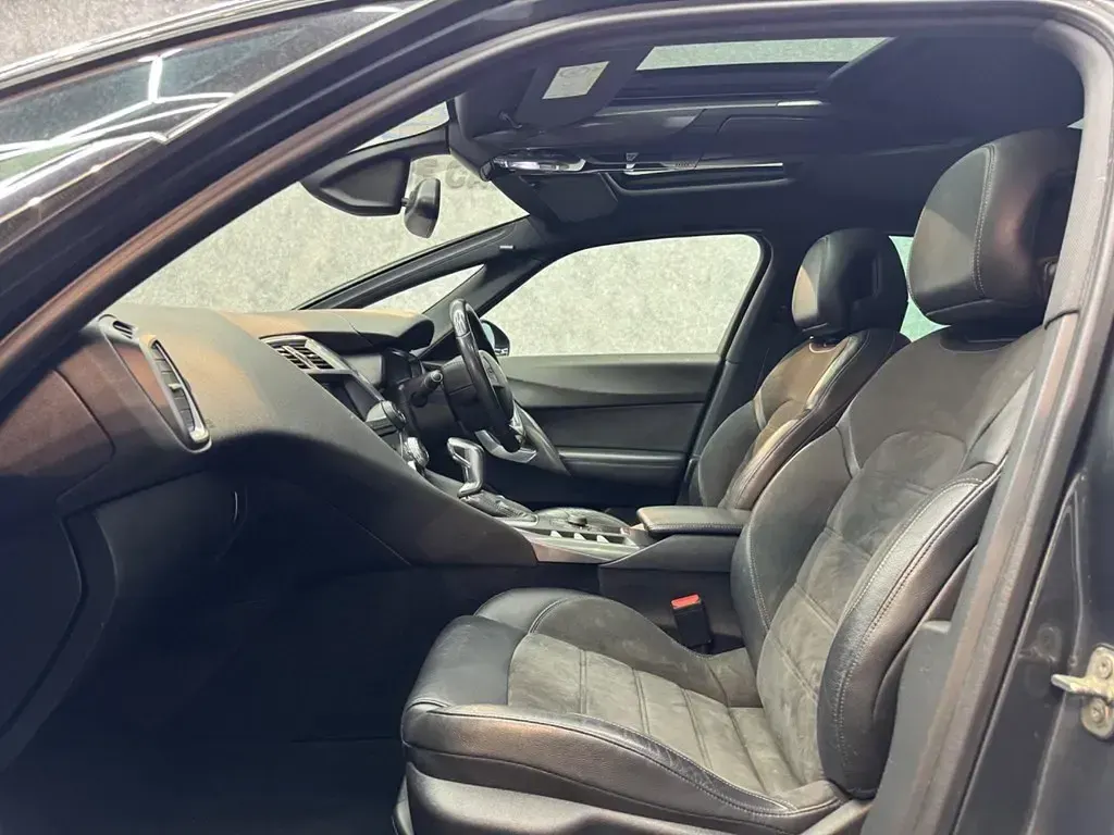 Używany Citroën DS5 2015 Szary Hatchback