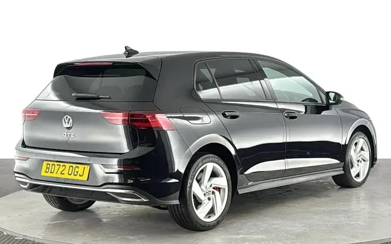 Used VW Golf VIII GTE 245 HP (180 kW) 2024 Hatchback