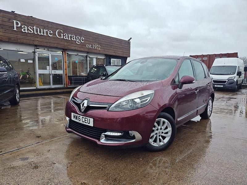 Red Used 2016 Renault Scénic III Dynamique MPV | £3,490 (Super price) - Image 1/4