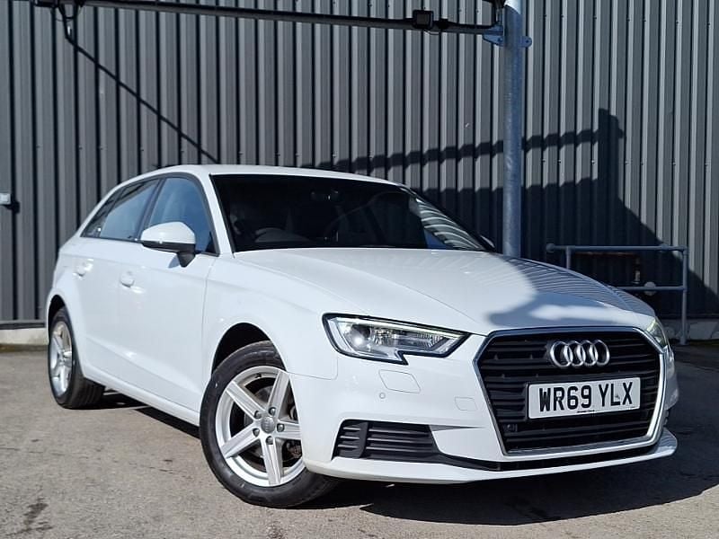 Used Audi A3 116 HP (85 kW) 2020 White Sedan
