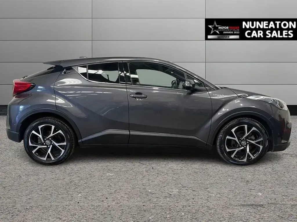 Used Toyota C-HR Design 122 HP (89 kW) 2019 Grey SUV