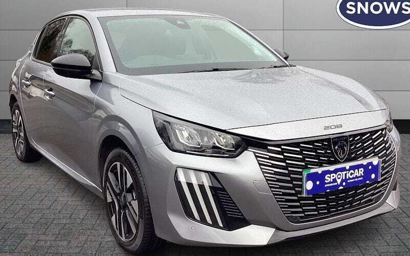 Used 2024 Peugeot e-208 Style Hatchback | £15,295 (Good price) - Image 1/4