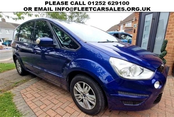 Blue Used 2015 Ford S-MAX Zetec MPV | £6,495 (Fair price) - Image 1/1