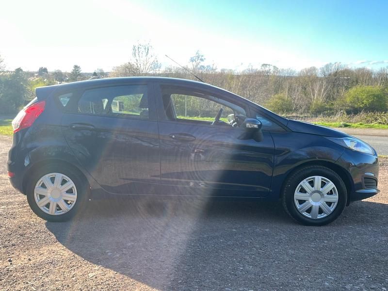 Used Ford Fiesta Style 82 HP (60 kW) 2013 Blue Hatchback