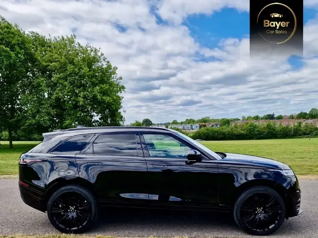 Second-hand Land Rover Range Rover Velar R-Dynamic 2019 Negru SUV