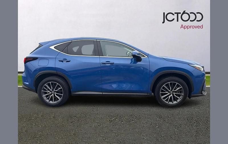 Used Lexus NX450h+ 301 HP (221 kW) 2023 Blue SUV