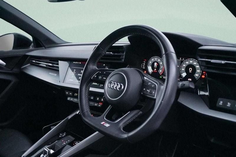 Used Audi S3 Sportback Advanced 310 HP (228 kW) 2022 White Hatchback