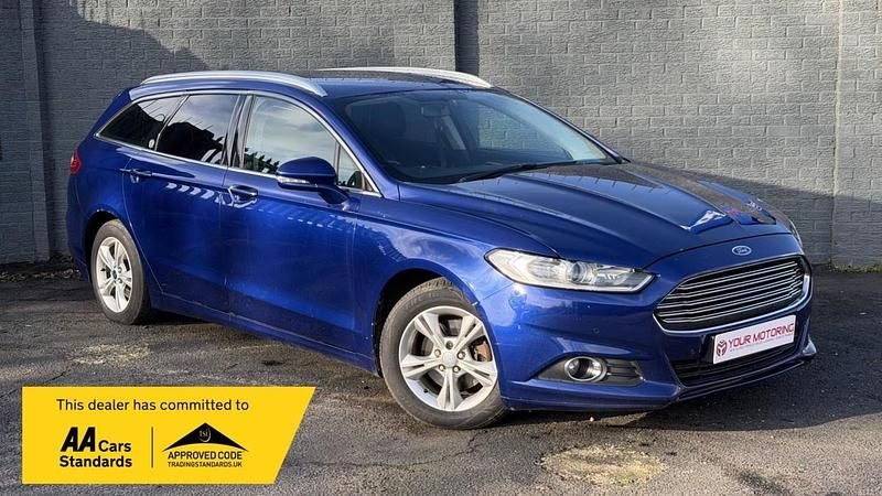 Used Ford Mondeo Zetec 148 HP (108 kW) 2015 Blue Estate