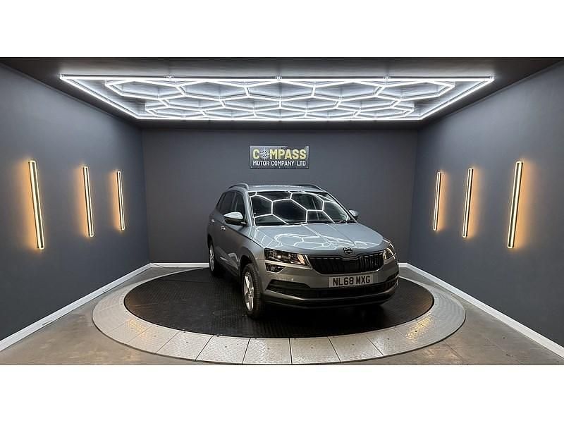 Used Skoda Karoq SE 115 HP (84 kW) 2018 Grey SUV