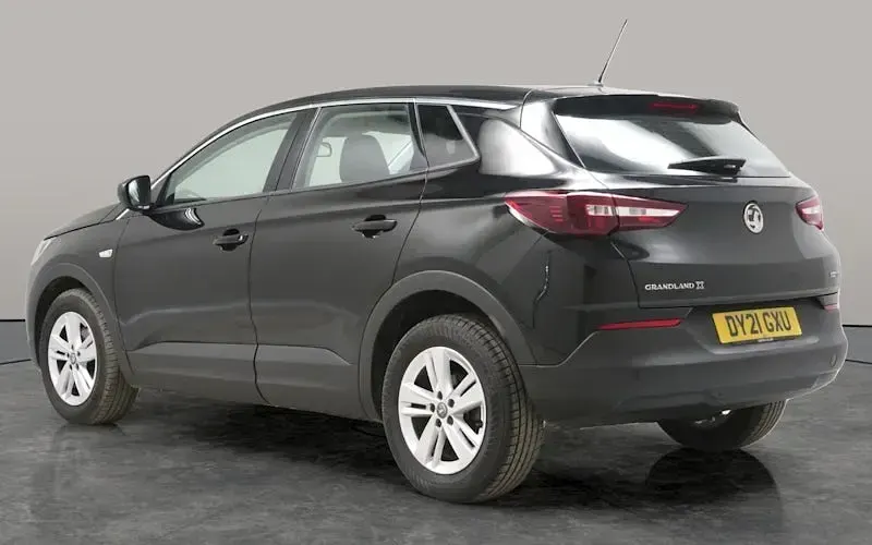 Used Vauxhall Grandland X S 131 HP (96 kW) 2021 Black SUV