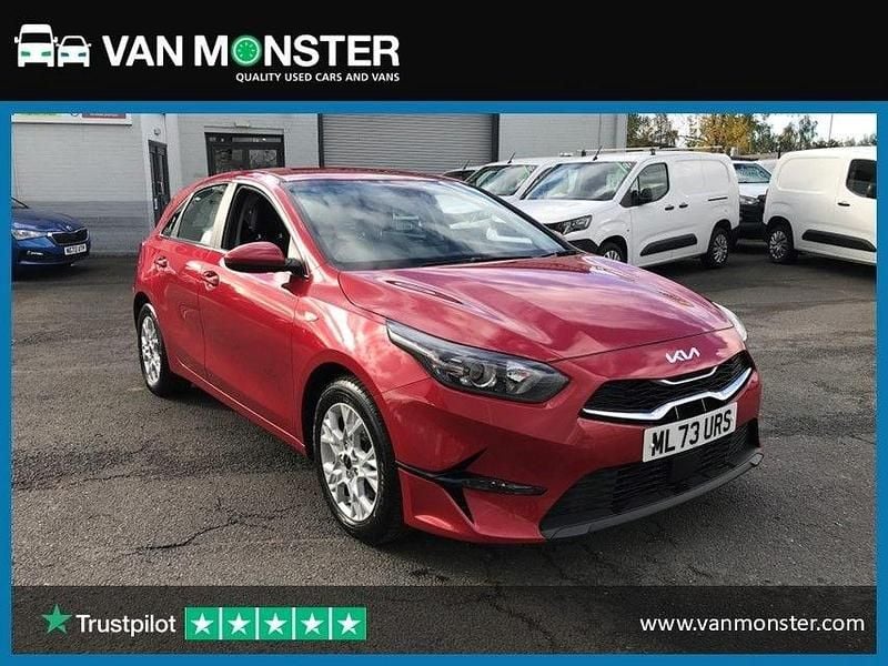 Red Used 2023 Kia Ceed Hatchback | £14,998 (Good price) - Image 1/3