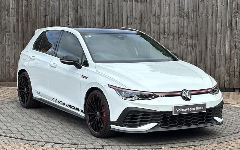 Used 2024 VW Golf VIII GTI Hatchback | £36,199 (Expensive) - Image 1/4