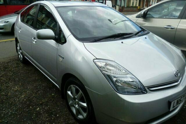 Used 2007 Toyota Prius Hatchback | £6,750 (Expensive) - Image 1/4