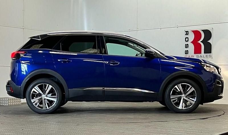Used Peugeot 3008 Allure 130 HP (95 kW) 2020 Blue Hatchback