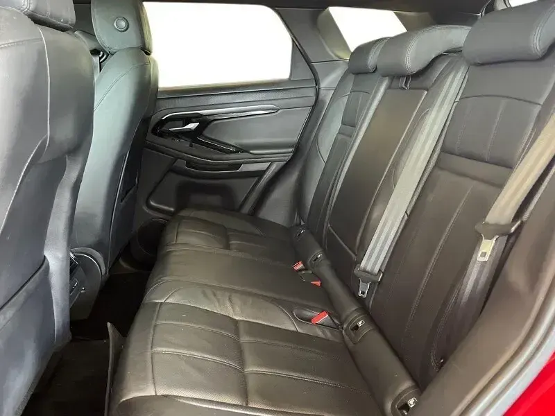 Used Land Rover Range Rover evoque R-Dynamic 177 HP (130 kW) 2019 Red SUV