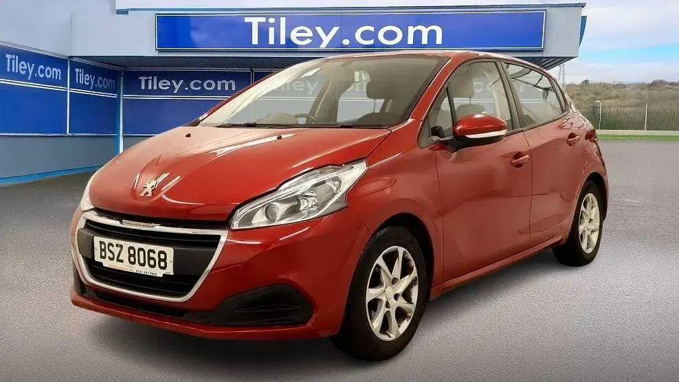 Used Peugeot 208 Active 2018 Red Hatchback