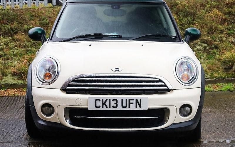 Pepper white Used 2013 Mini Cooper D Hatch Hatchback | £3,200 (Fair price) - Image 1/1