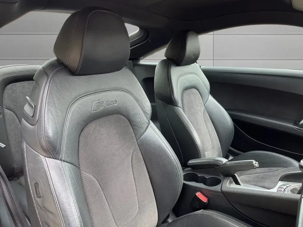 Used Audi TT S-Line 160 HP (117 kW) 2013 Red Coupe