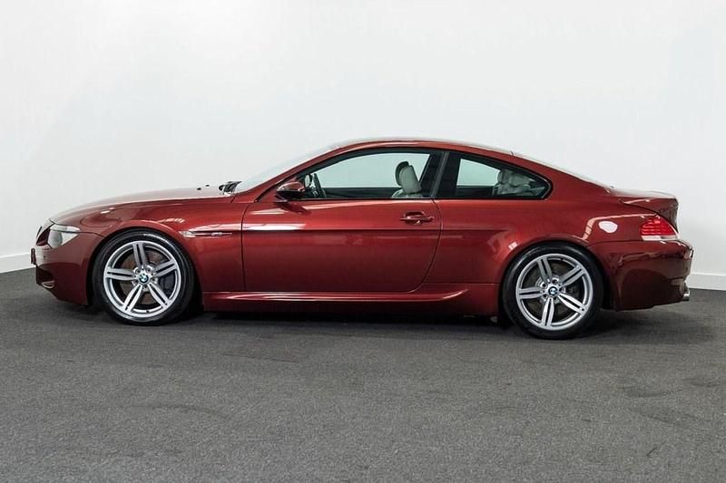 Usado BMW M6 M Sport 507 CV (372 kW) 2006 Rojo Descapotable