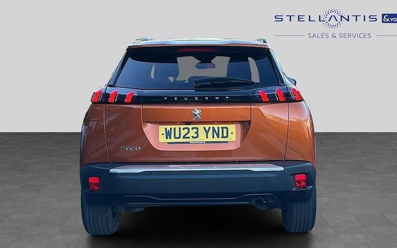 Used Peugeot 2008 Allure+ 101 HP (74 kW) 2023 Orange SUV