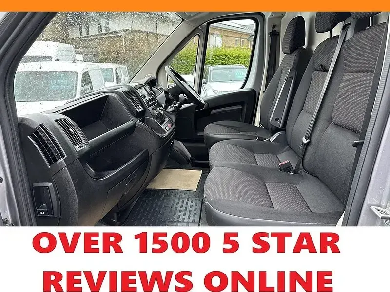 Used Citroën Relay 140 HP (102 kW) 2023 Grey Van