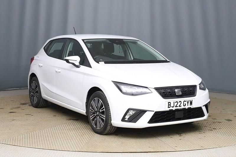 Used Seat Ibiza SE Technology 2022 White Hatchback