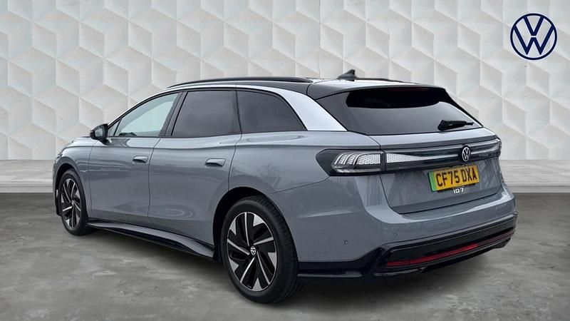 Used VW ID.7 Pro 210 kW (286 HP) 2025 Grey Estate