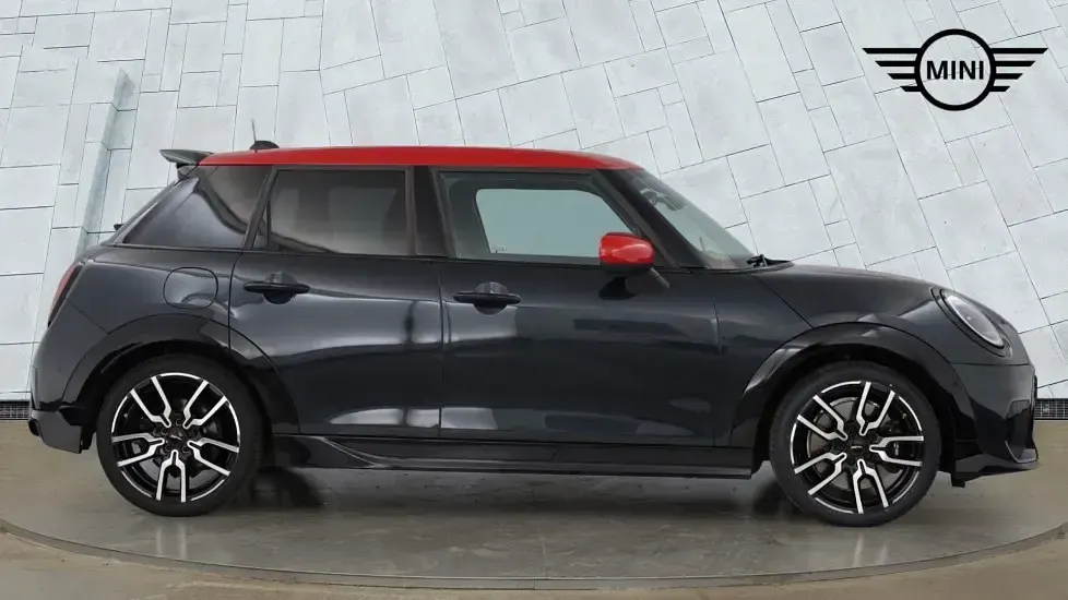 Used Mini Cooper Hatch 154 HP (113 kW) 2024 Grey Hatchback