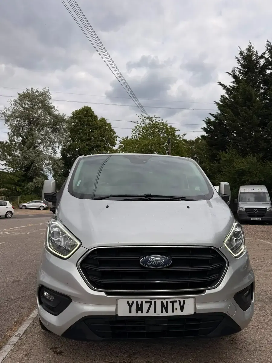 Used Ford Transit Custom Limited 2022 Silver Van