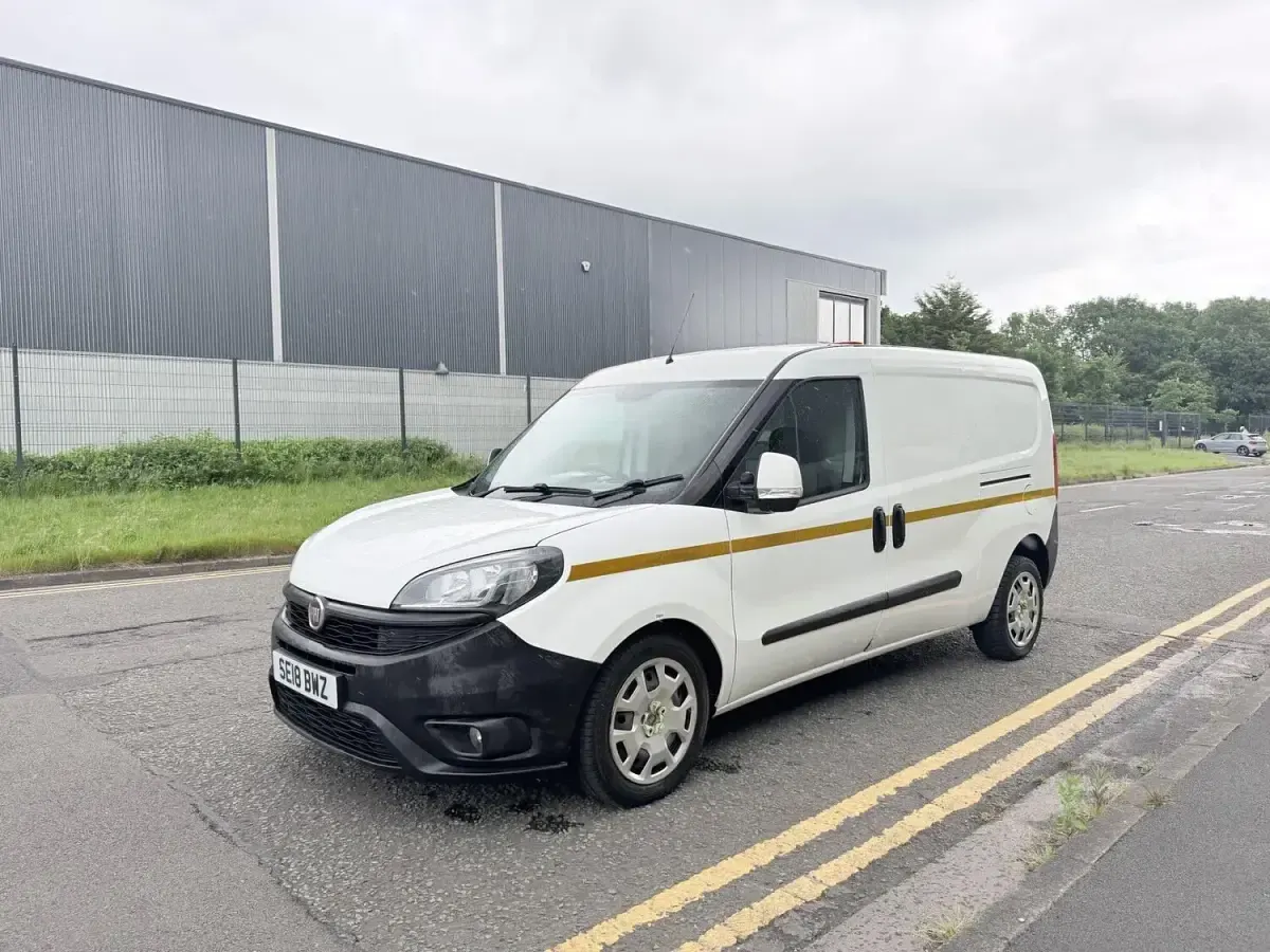 Used Fiat Doblò 2018 White MPV