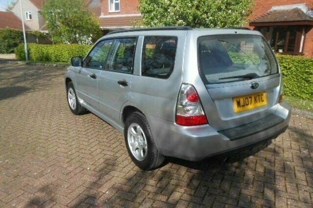 Begagnad Subaru Forester 2007 SUV