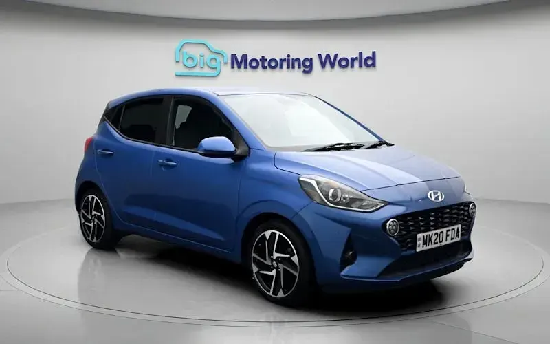 Used Hyundai i10 Premium 84 HP (61 kW) 2023 Hatchback