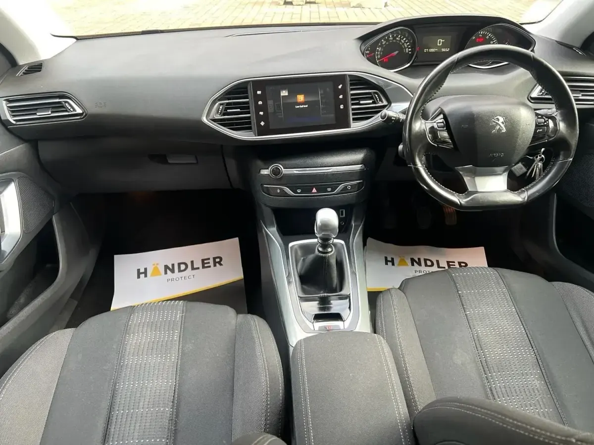 Gebraucht Peugeot 308 Allure 2015 Blau Kleinwagen