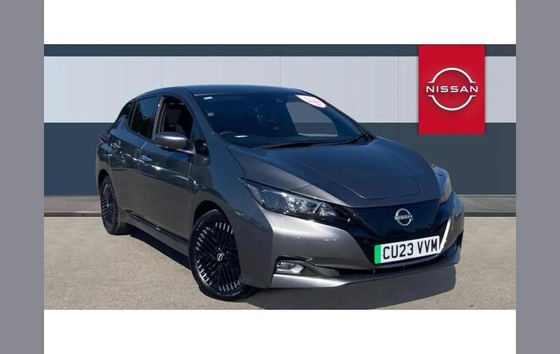 Used Nissan Leaf N-Connecta 108 kW (147 HP) 2023 Grey Hatchback