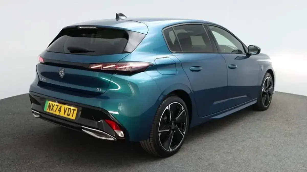 Used Peugeot e-308 GT 113 kW (154 HP) 2024 Blue Hatchback