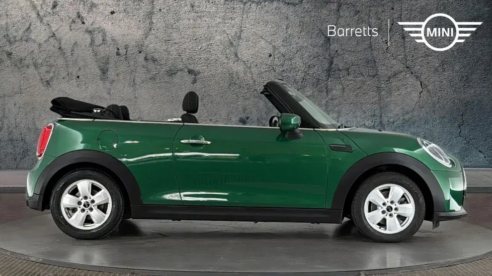 Used Mini Cooper Cabriolet Classic 134 HP (98 kW) 2022 Green Cabriolet
