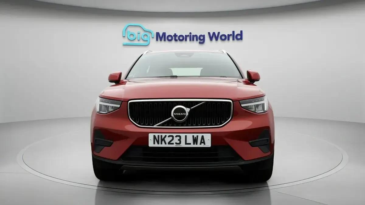 Used Volvo XC40 Core 2023 Red SUV