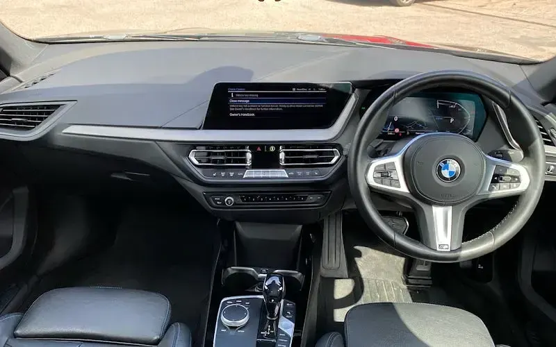 Usado BMW 218 M Sport 140 HP (102 kW) 2020 Cinzento Coupé