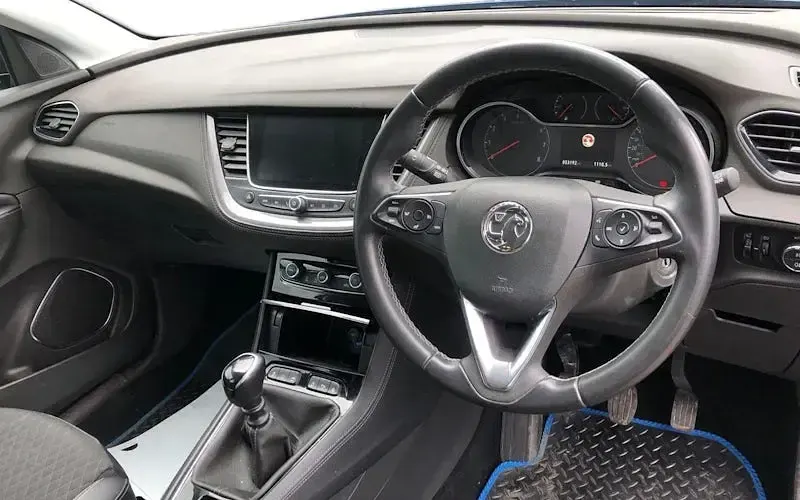 Used Vauxhall Grandland X Business Edition 131 HP (96 kW) 2021 SUV
