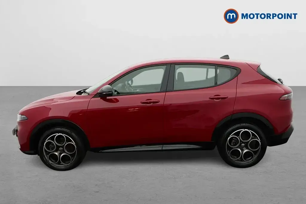Used Alfa Romeo Tonale Sprint 160 HP (117 kW) 2024 Red SUV
