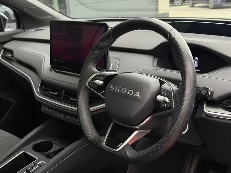 Used Skoda Enyaq iV SportLine 210 kW (286 HP) 2026 Black SUV
