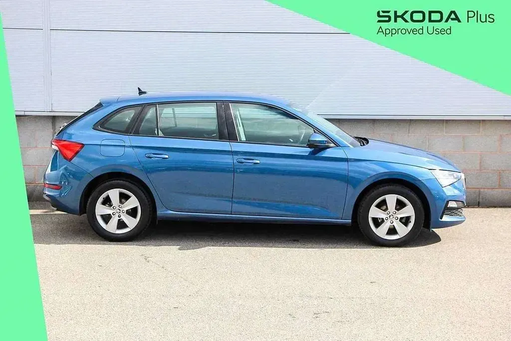 Used Skoda Scala SE 95 HP (69 kW) 2021 Blue Hatchback