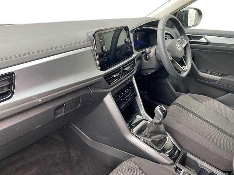 Used VW T-Roc Match 115 HP (84 kW) 2025 Black SUV