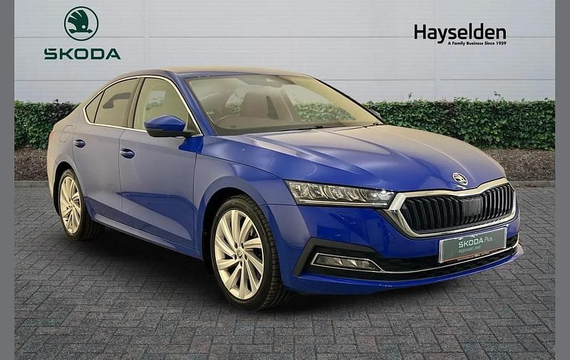 Blue Used 2022 Skoda Octavia SE L Hatchback | £18,395 (Fair price) - Image 1/4