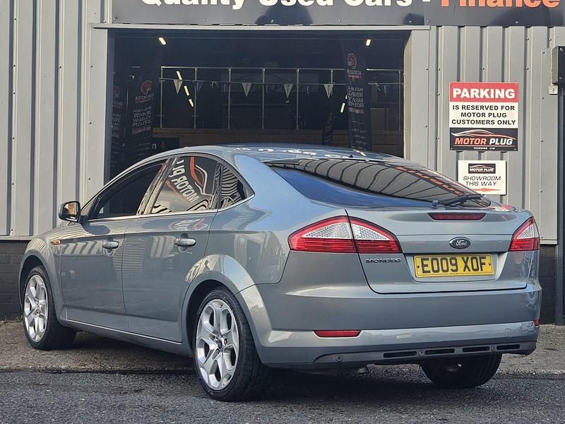 Used Ford Mondeo Titanium X 140 HP (102 kW) 2009 Grey Hatchback
