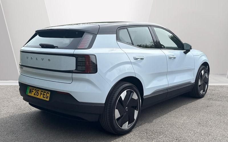 Usado Volvo EX30 Plus 200 kW (272 HP) 2025 Azul SUV
