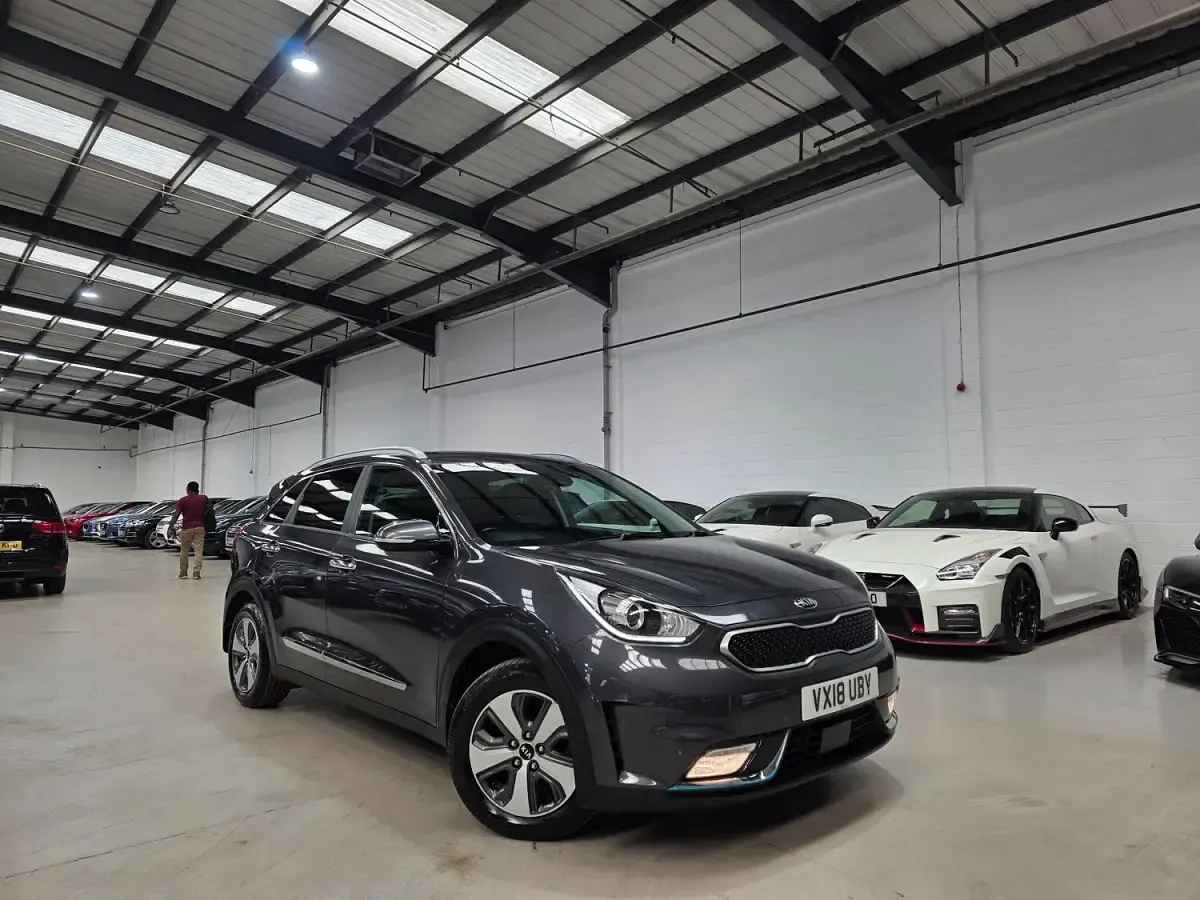 Used Kia Niro 141 HP (103 kW) 2018 Grey SUV