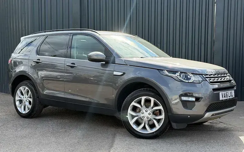 Used Land Rover Discovery Sport HSE 180 HP (132 kW) 2018 SUV