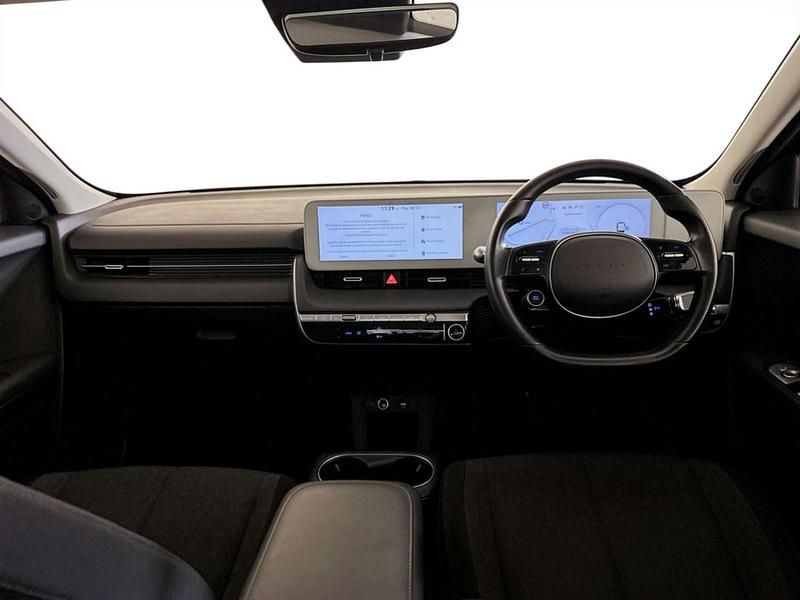 Used Hyundai Ioniq SE 125 kW (170 HP) 2023 Blue Hatchback